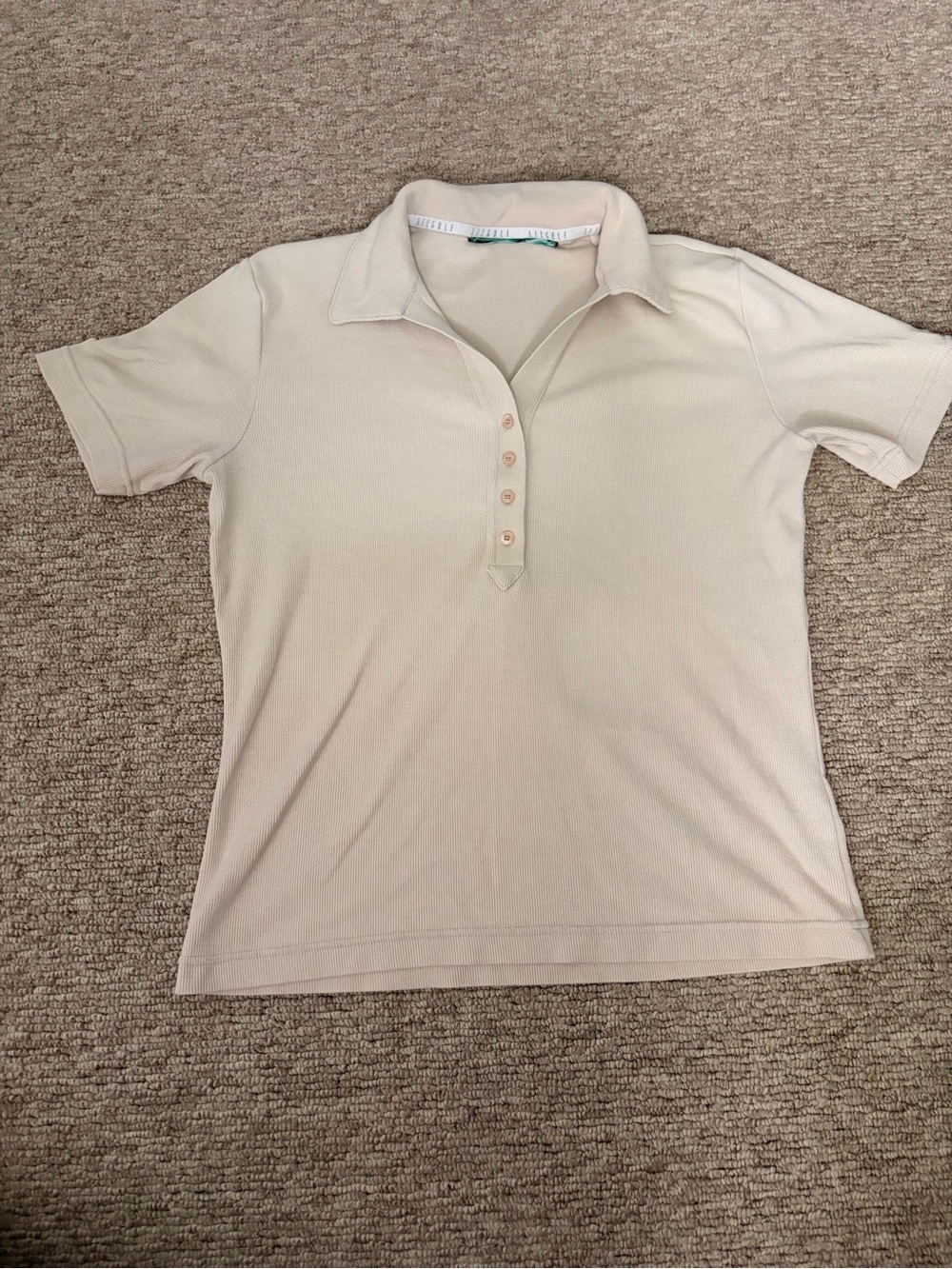 Liz Golf beige ribbed knit polo 🤍✨